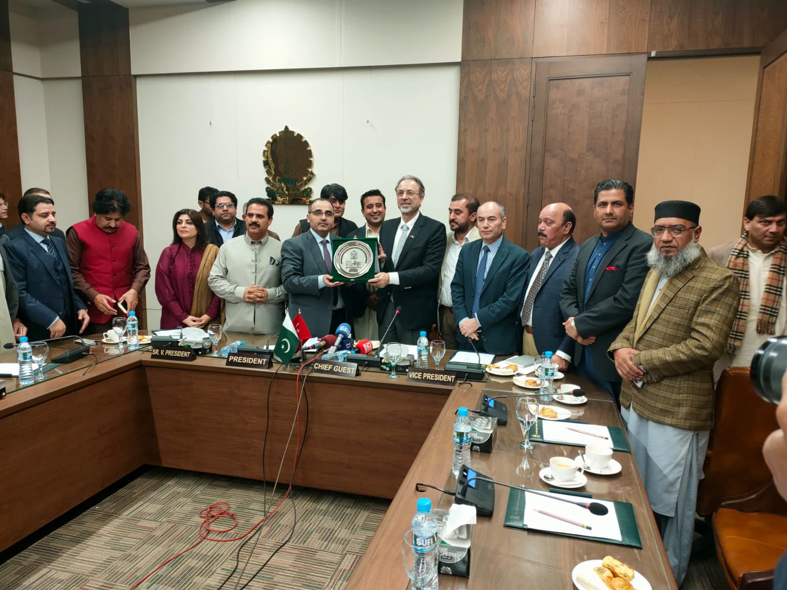 ترک سفیر مہمت پچاجی کا لاہور چیمبر آف کامرس کا دورہ