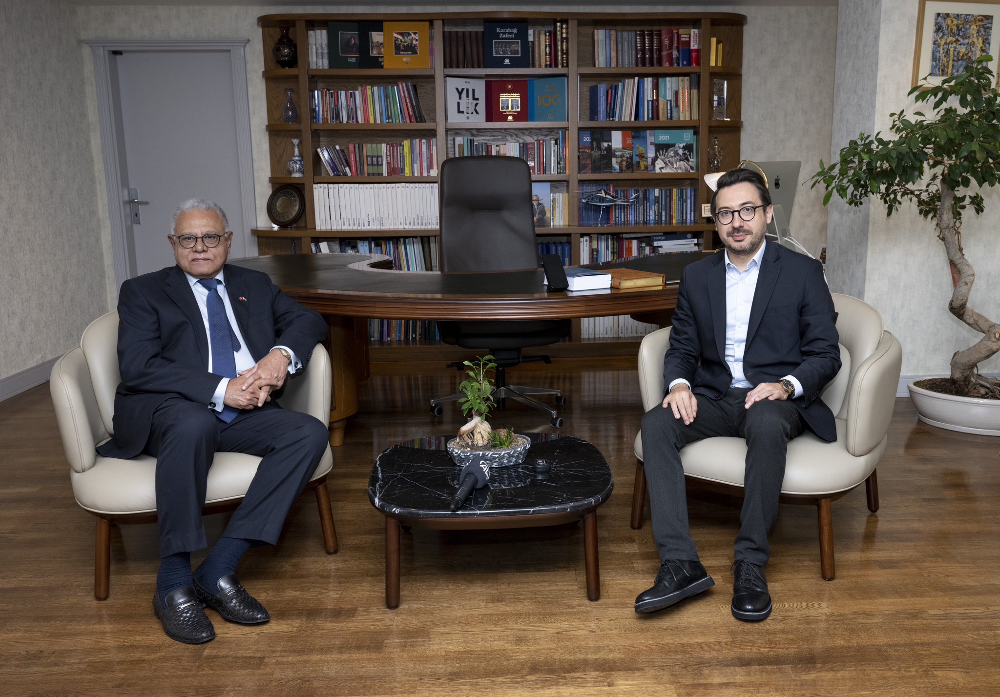 ترکیہ میں پاکستانی سفیر کا انادولو ایجنسی کے انقرہ ہیڈ کوارٹر کا دورہ