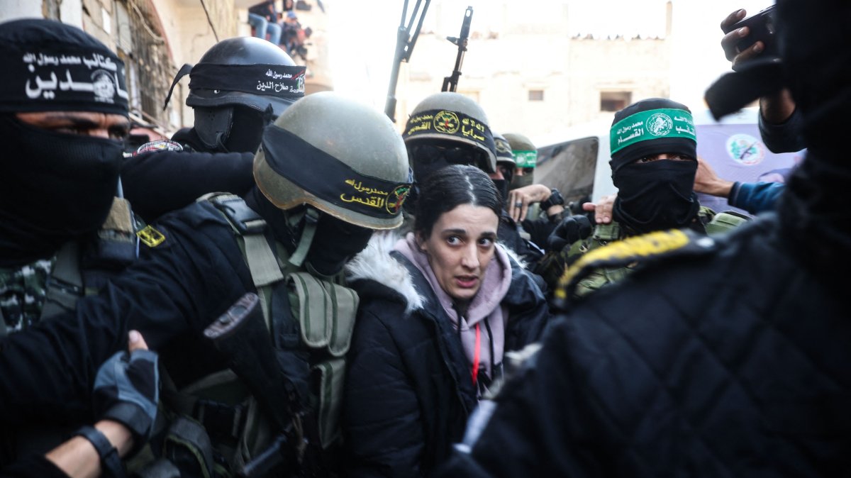 حماس نے مزید 8 یرغمالی رہا کر دیے، اسرائیل 110 فلسطینی قیدیوں کو آزاد کرنے کا پابند