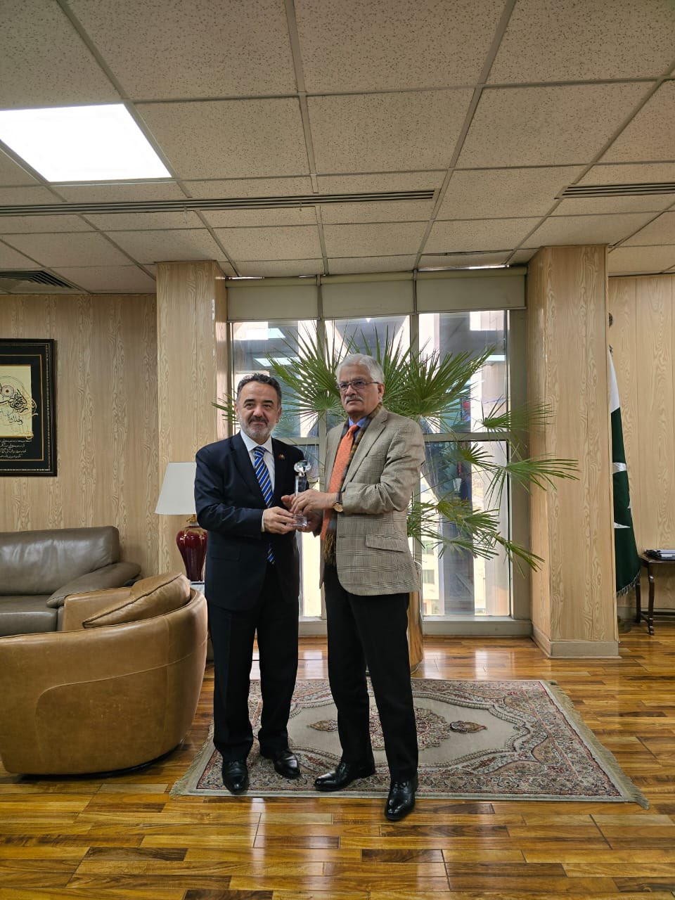 Turkish Ambassador Meets PEMRA Chairman to Discuss Media Cooperation