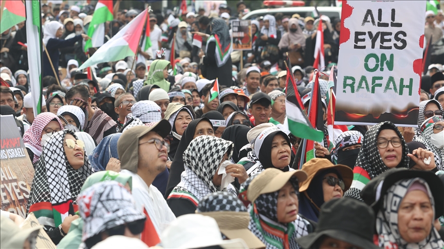 Thousands Rally at US Embassy in Ankara Against Trump’s Gaza Plan