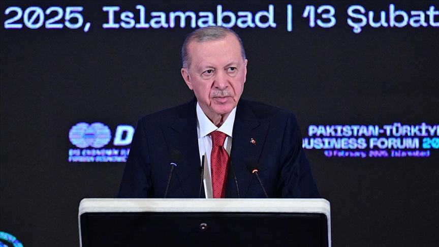 President Erdogan Stresses Unity and Cooperation Between Turkiye and Pakistan at Business Forum