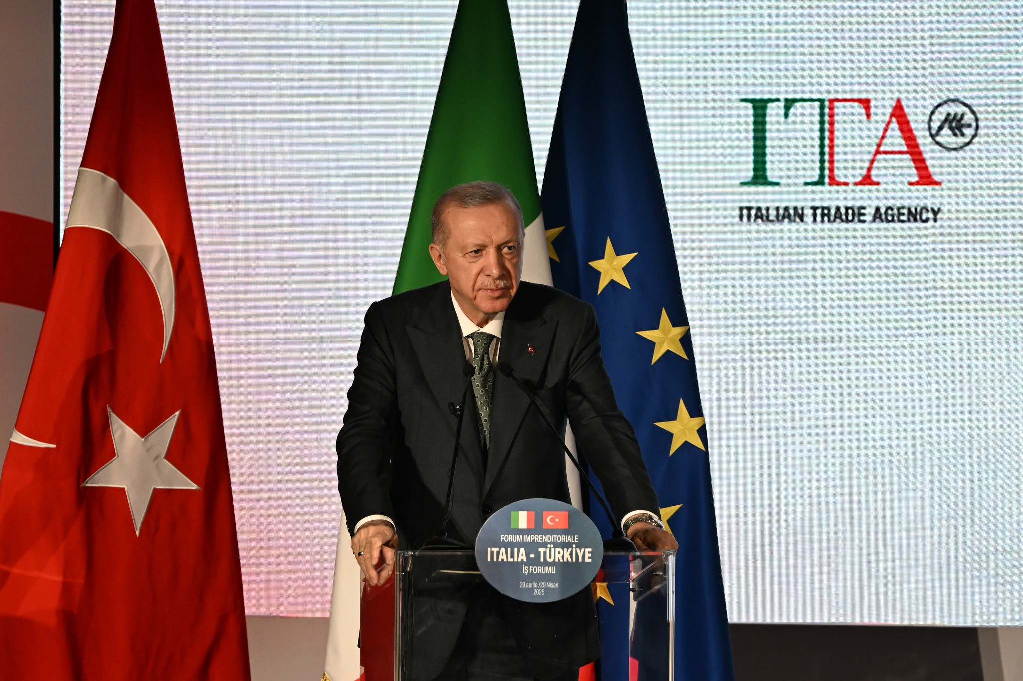 President Recep Tayyip Erdoğan Attends Turkiye-Italy Business Forum in Rome
