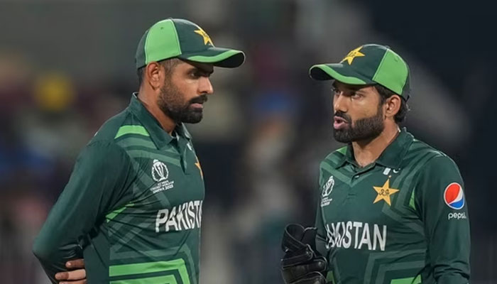 ایشیا کپ 2025: بابر اعظم اور محمد رضوان اسکواڈ سے باہر، ریٹائرمنٹ کے مشورے زیرِ غور