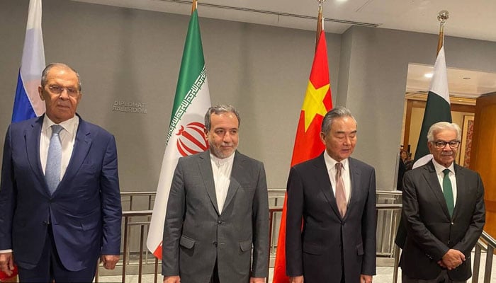 چین، روس، ایران اور پاکستان کا افغانستان میں امریکی فوجی اڈوں کی مخالفت پر اتفاق