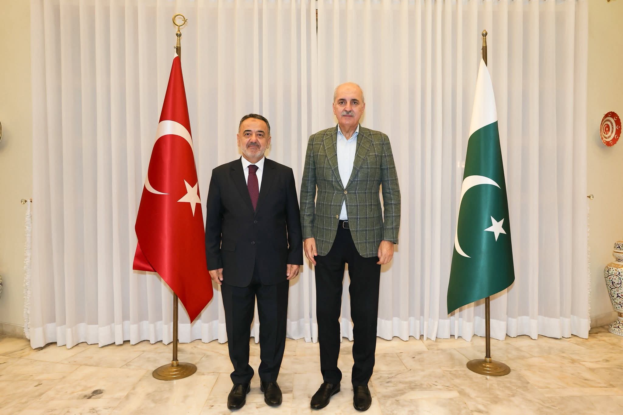پاکستان میں سہ فریقی پارلیمانی اجلاس — ترکیہ کے سفیر عرفان نذیراوغلو نے ترک پارلیمانی وفد کا خیرمقدم کیا