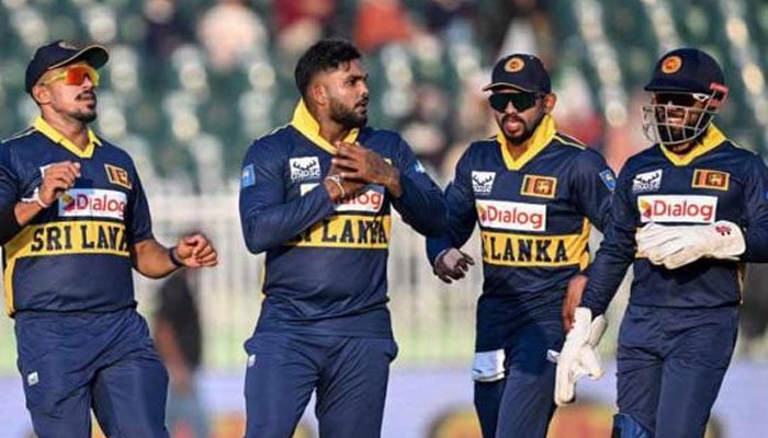 سری لنکن کرکٹ ٹیم کے تحفظ کے لیے پاکستان میں فوج اور نیم فوجی دستوں کی تعیناتی—سیکورٹی خدشات مکمل طور پر دور، رائٹرز