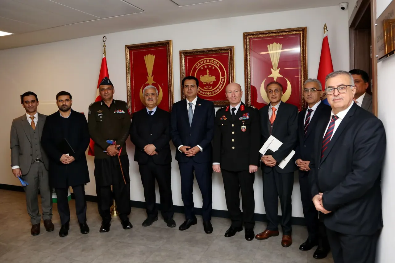 پاکستان اور ترکیہ کا سکیورٹی و انسدادِ دہشت گردی تعاون مزید مضبوط بنانے پر اتفاق