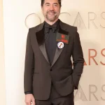 ہسپانوی اداکار Javier Bardem کی جنگ مخالف اور فلسطین کے حق میں آواز، تقریب میں خصوصی بیج پہن کر فلسطین سے اظہارِ یکجہتی