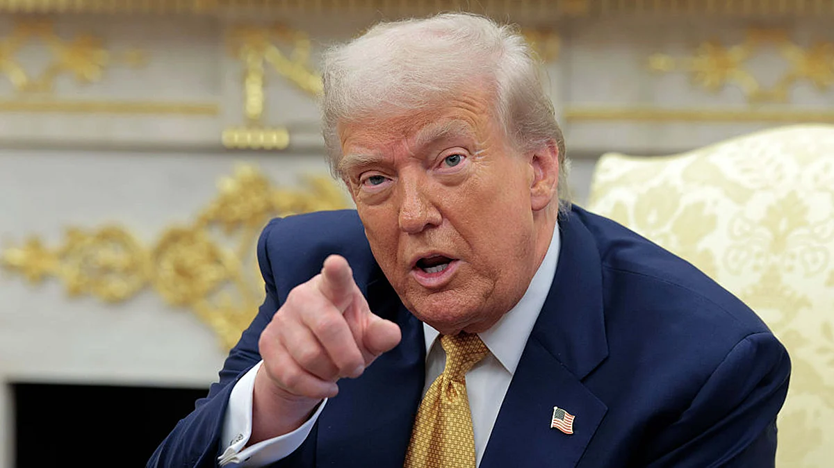 ٹرمپ کی ایران کو نئی دھمکی، آبنائے ہرمز فوری نہ کھولنے پر سخت کارروائی کا انتباہ