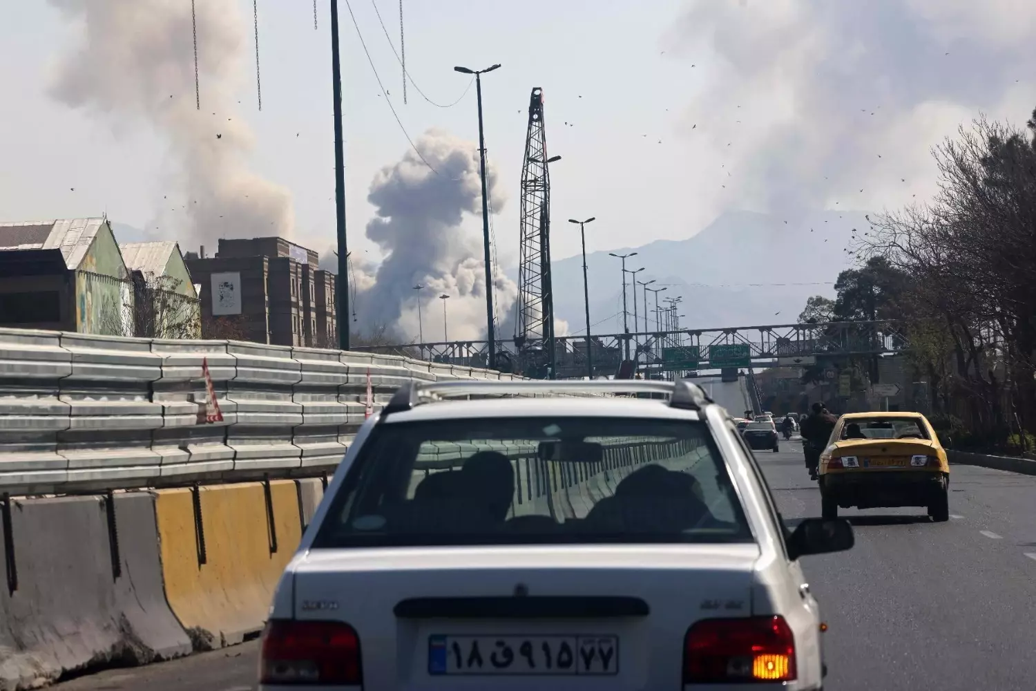 اسرائیلی حملوں کا نیا مرحلہ: تہران پر شدید بمباری، خطے میں کشیدگی میں اضافہ