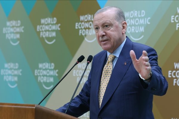 صدر رجب طیب ایردوان کا پیغام: سفارت کاری ناکام ہوئی تو جنگ کا بوجھ سب کو اٹھانا پڑے گا