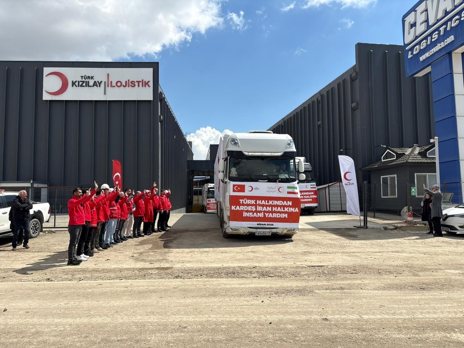 ترکیہ کا ایران کے لیے بڑا انسانی اقدام، 48 ٹن امداد روانہ ، ترکیہ کا انسانیت کے لیے اہم اقدام