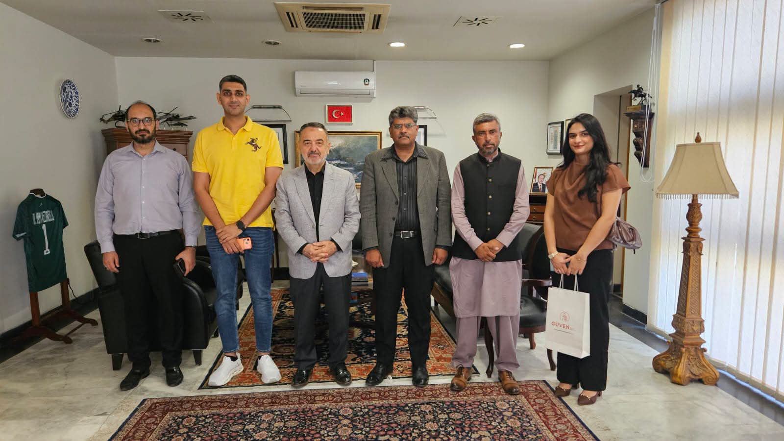 ترک سفیر سے پاکستان ترکیہ ایلومنائی ایسوسی ایشن کےاراکین کی ملاقات، تعلیم، تحقیق اور ادارہ جاتی تعاون بڑھانے پر زور