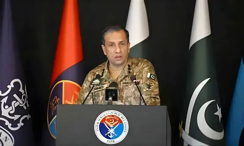 پاکستانی فوجی کئی دہائیوں سے مختلف شعبوں میں سعودی عرب میں موجود ہیں، ترجمان پاک فوج لیفٹیننٹ جنرل احمد شریف چوہدری